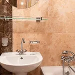 Hotel Lviv Ξενοδοχείο 3*