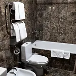 Hotel Lviv Λβιβ