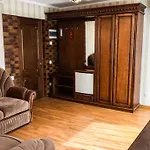 Hotel Lviv Ξενοδοχείο Λβιβ