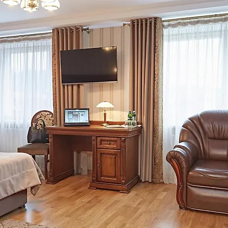 Hotel Lviv 3*
