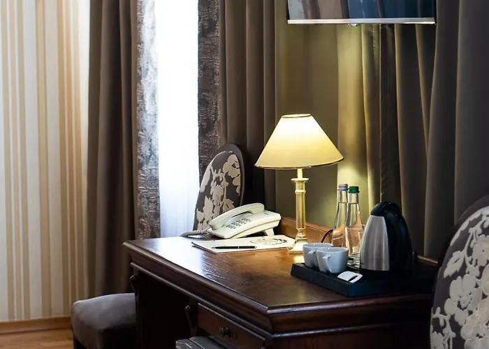 Hotell Hotel Lviv 3*