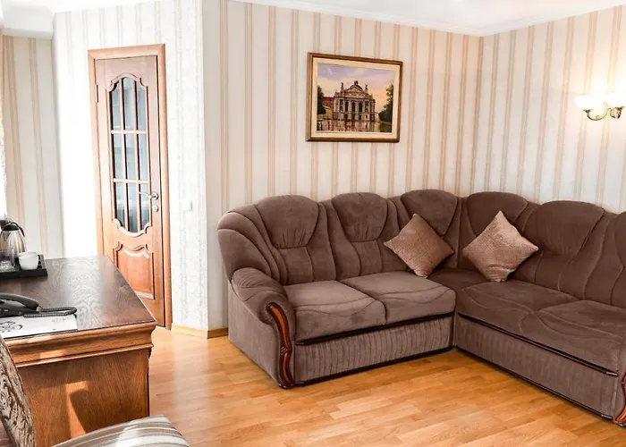 Hotell Hotel Lviv 3*