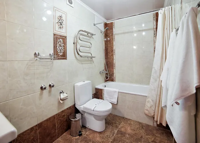 Hotell Hotel Lviv 3*