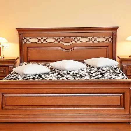 Hotel Lviv Szálloda 3*