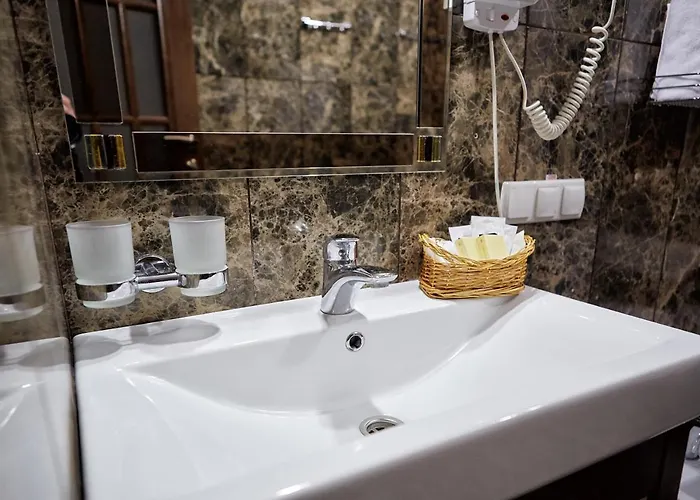 Hotel Lviv 3* Λβιβ