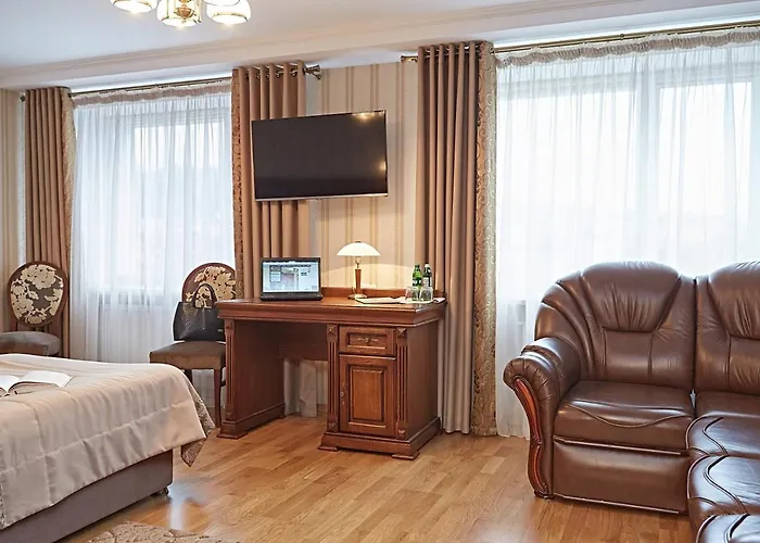 Hotel Lviv 3*