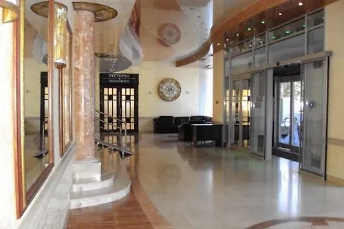 Hotel Lviv Ξενοδοχείο Λβιβ